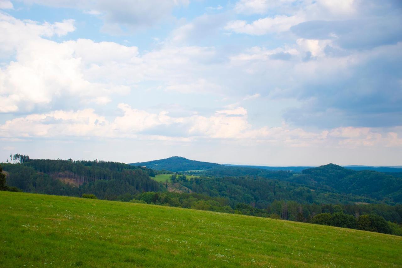 Chata Na Vyhlidce Železnice Buitenkant foto